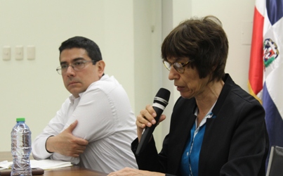 Francisco Quintana, de CEJIL, y Bridget Wooding, de OBMICA, en su intervención.